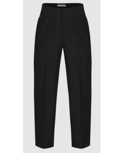 Brenda Pant, Black